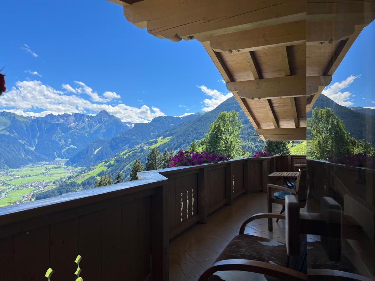 Ferienhaus Zillertal Panorama Blick Balkon Sauna Zellberg Exterior photo