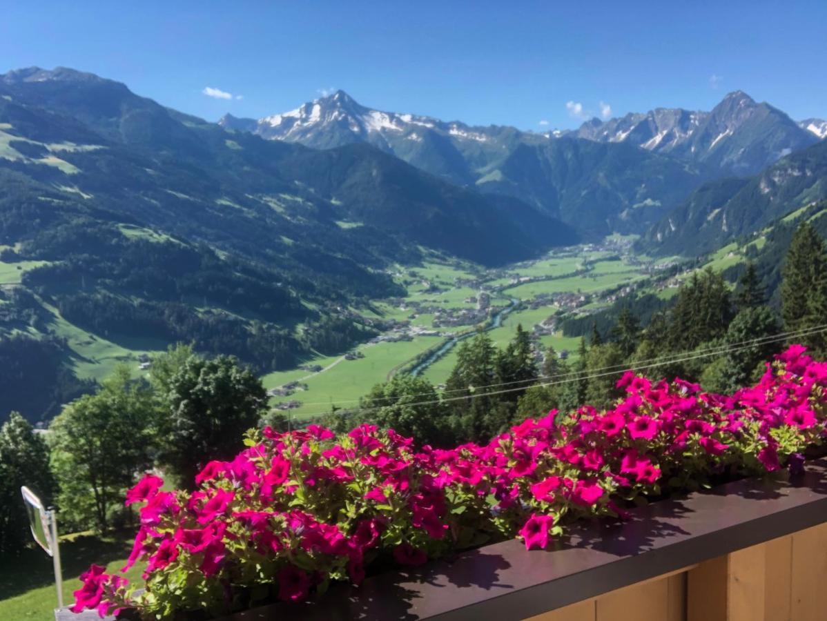 Ferienhaus Zillertal Panorama Blick Balkon Sauna Zellberg Exterior photo