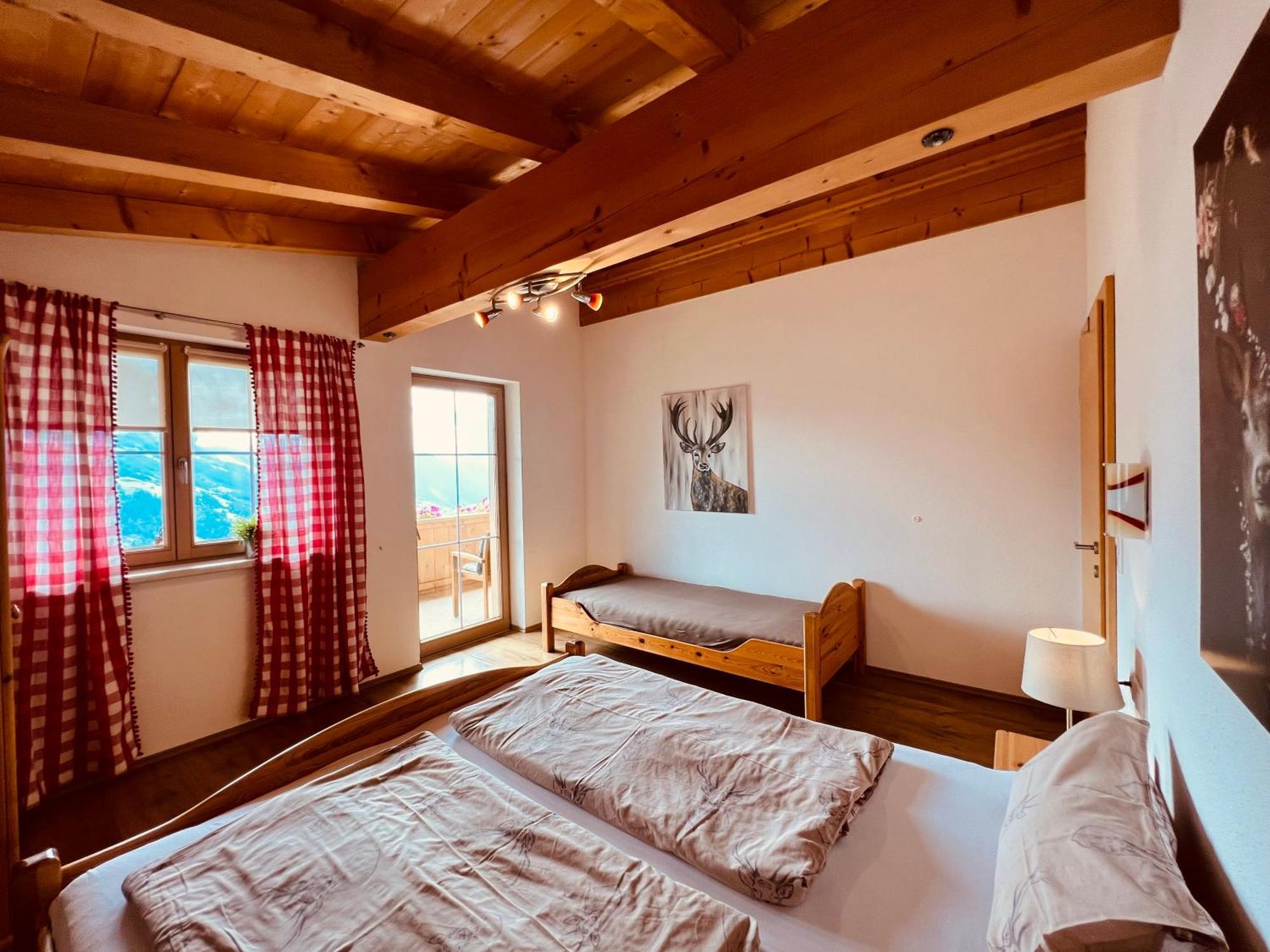 Ferienhaus Zillertal Panorama Blick Balkon Sauna Zellberg Exterior photo